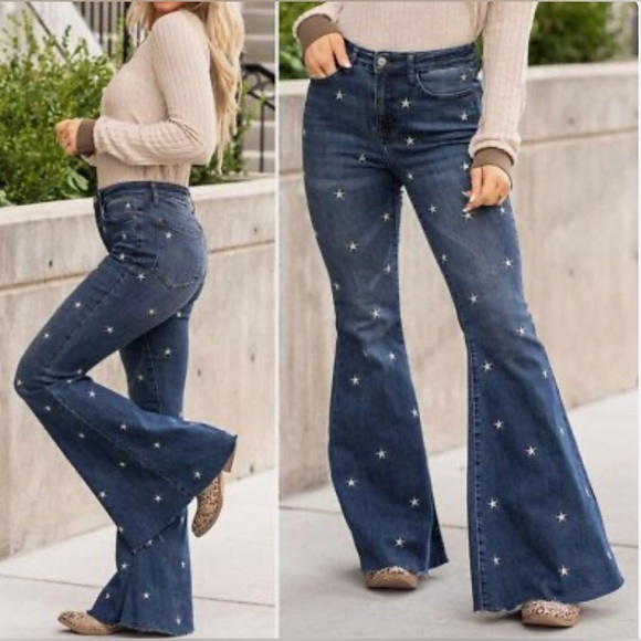 Judy Blue Star Embroidered Super Flare Jeans - Picture 2 of 12